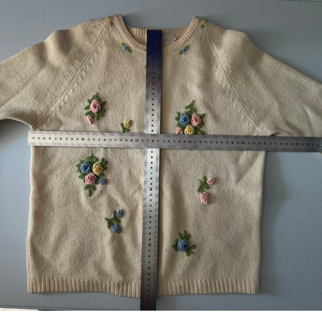 Hand Full Fashioned 50s Hand Loomed Flower Cardigan
