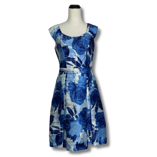 Review Blue Floral Fit & Flare Dress